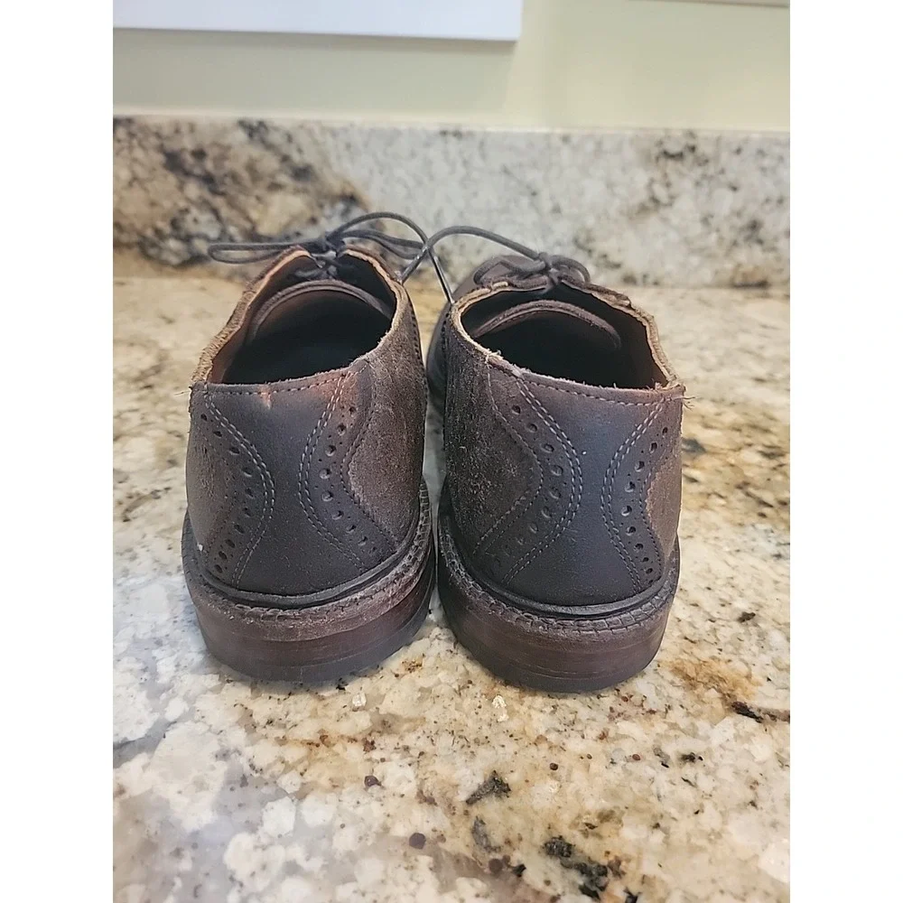 Allen Edmonds Steinbok 9 D Dark Brown Leather w/ Dainite Rubber Soles.  USA Made